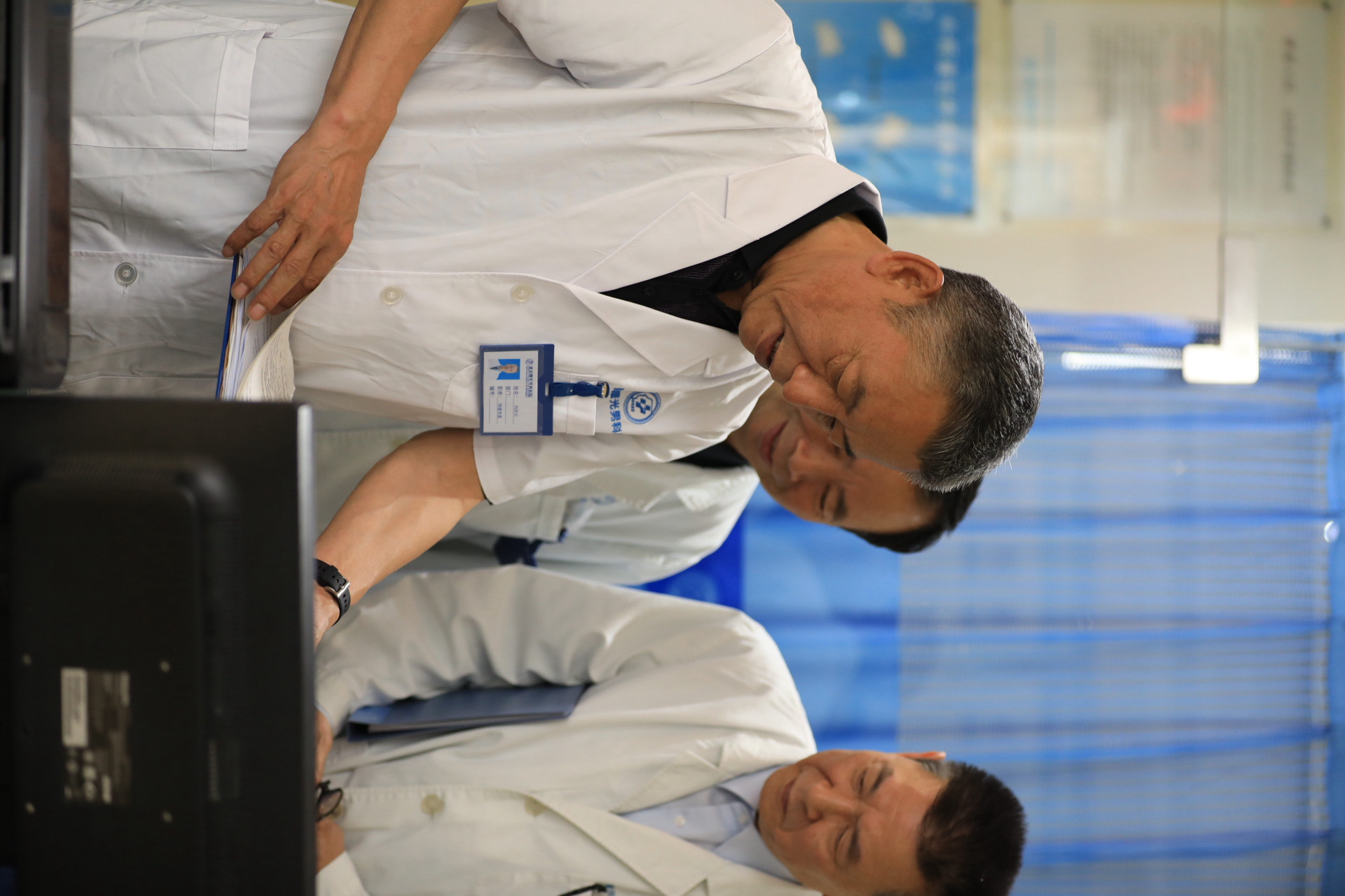 ��������������ΰ����˷������ϰ�?